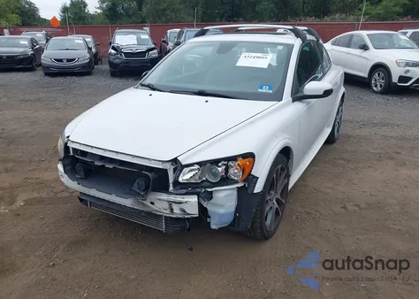 2008 Volvo C30 T5 R-Design/T5 Version 1.0/T5 Version 2.0 from USA, damaged, VIN YV1MK672882049253